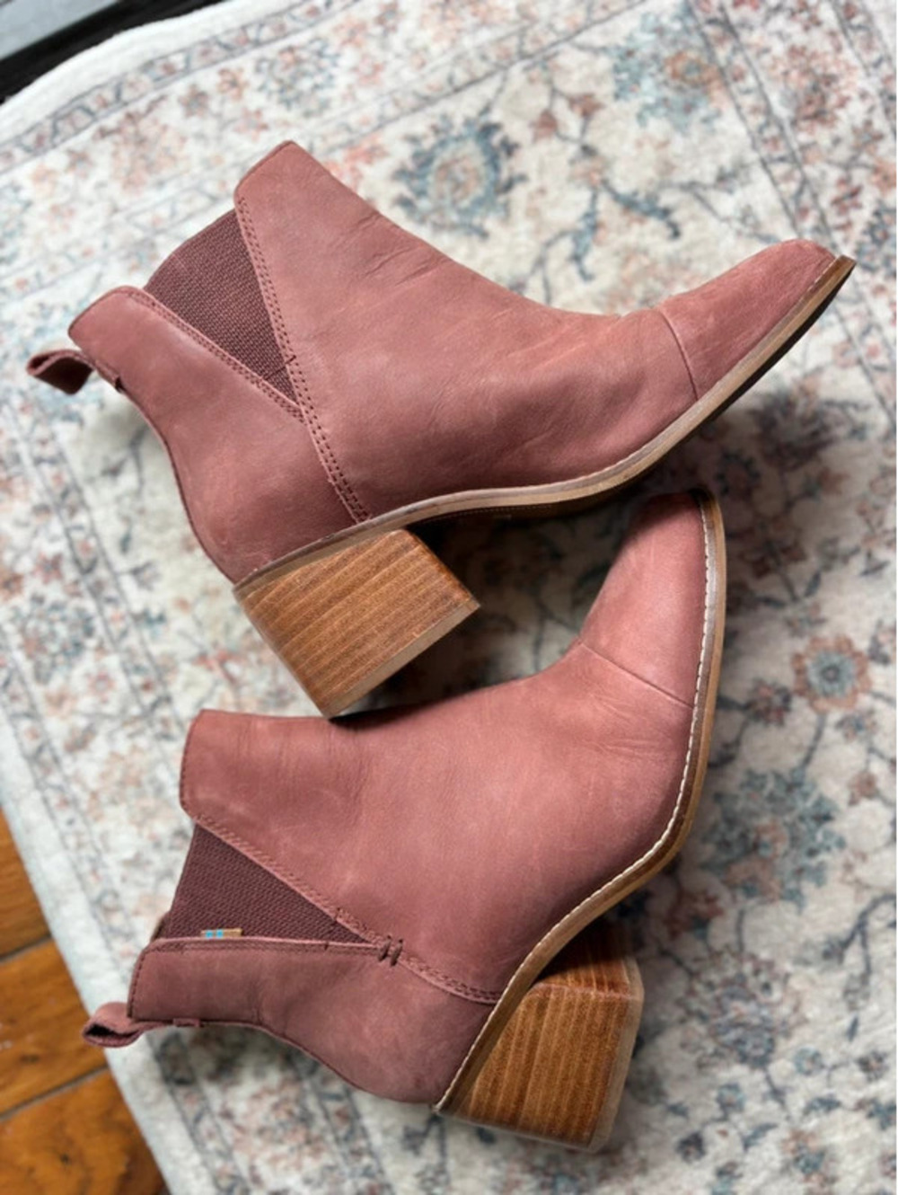 Womens size 7.5 USA Red Brown Esme TOMS Leather Ankle Block Heel Boots